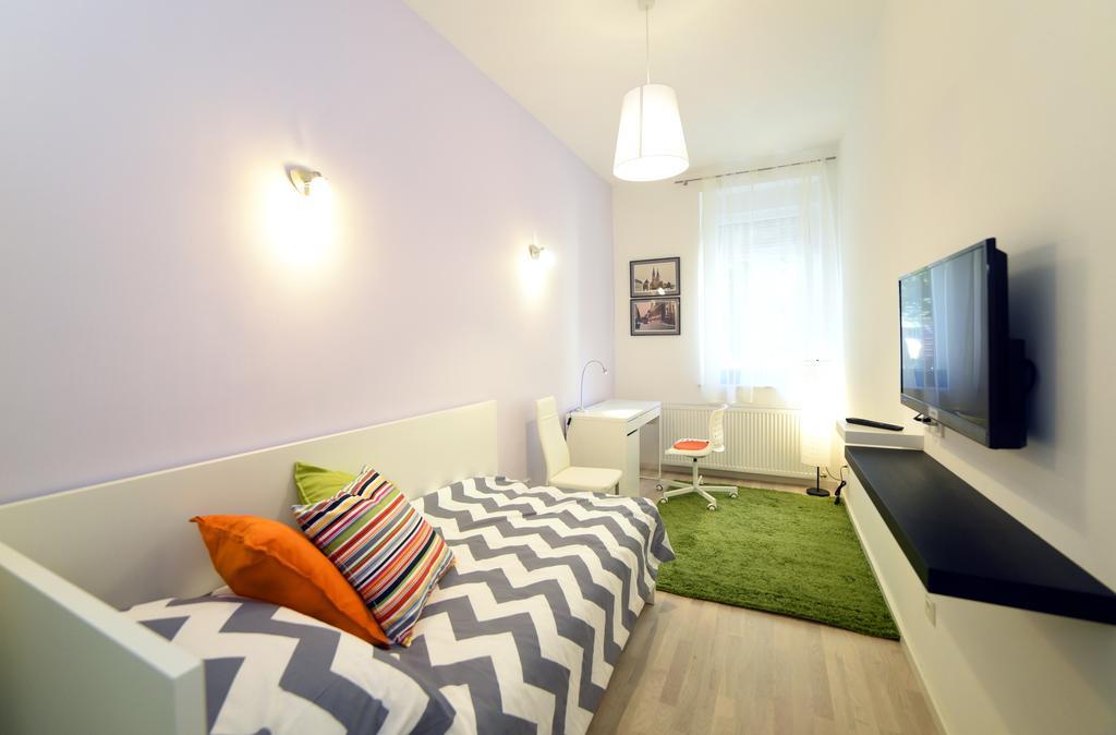 Cosy Central Apartment Zagreb Exteriör bild