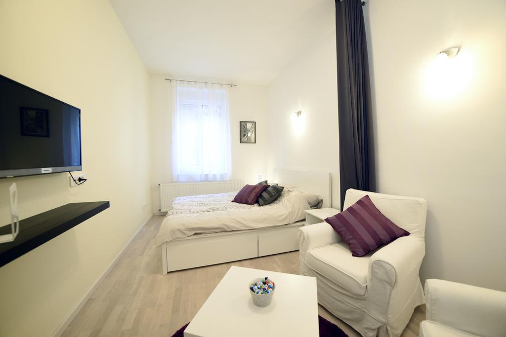 Cosy Central Apartment Zagreb Exteriör bild